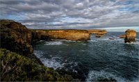 609 - CLIFFS AT GREAT OCEAN ROAD, AUSTRALIA - KIRKHOPE LINDA - united kingdom